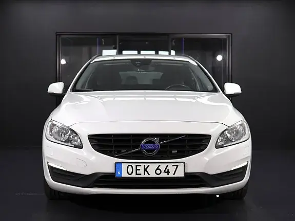 Volvo V60 2017 photo 3