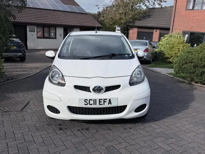 Toyota Aygo 2011 photo 4