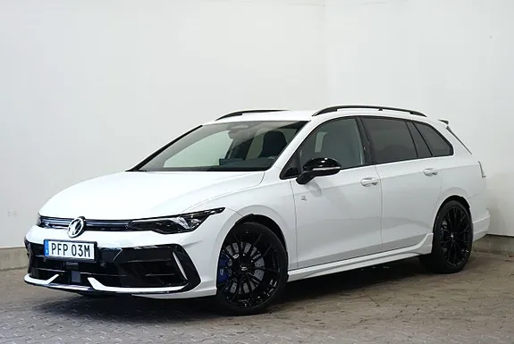 Volkswagen Golf 2026 photo 2