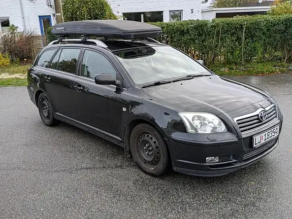 Toyota Avensis 2005 photo 3