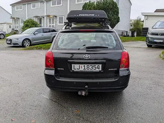 Toyota Avensis 2005 photo 5