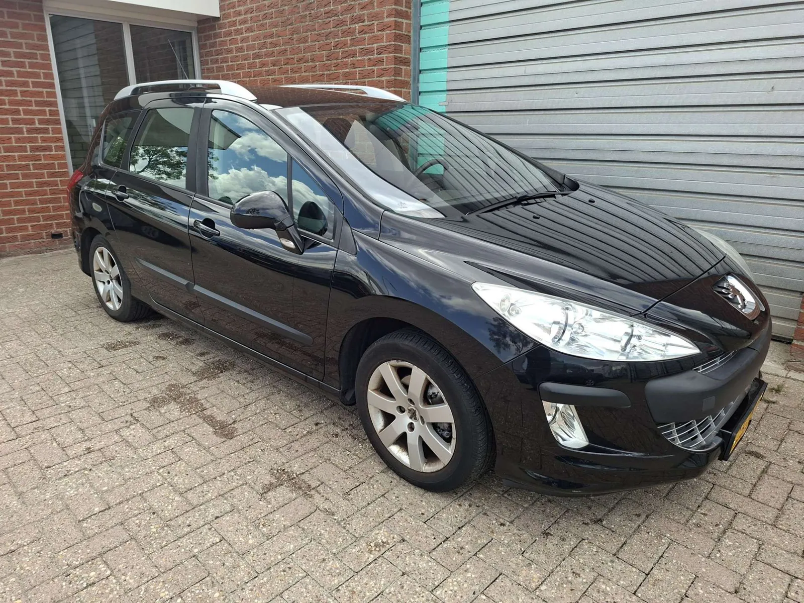 Peugeot 308 2009 photo 2