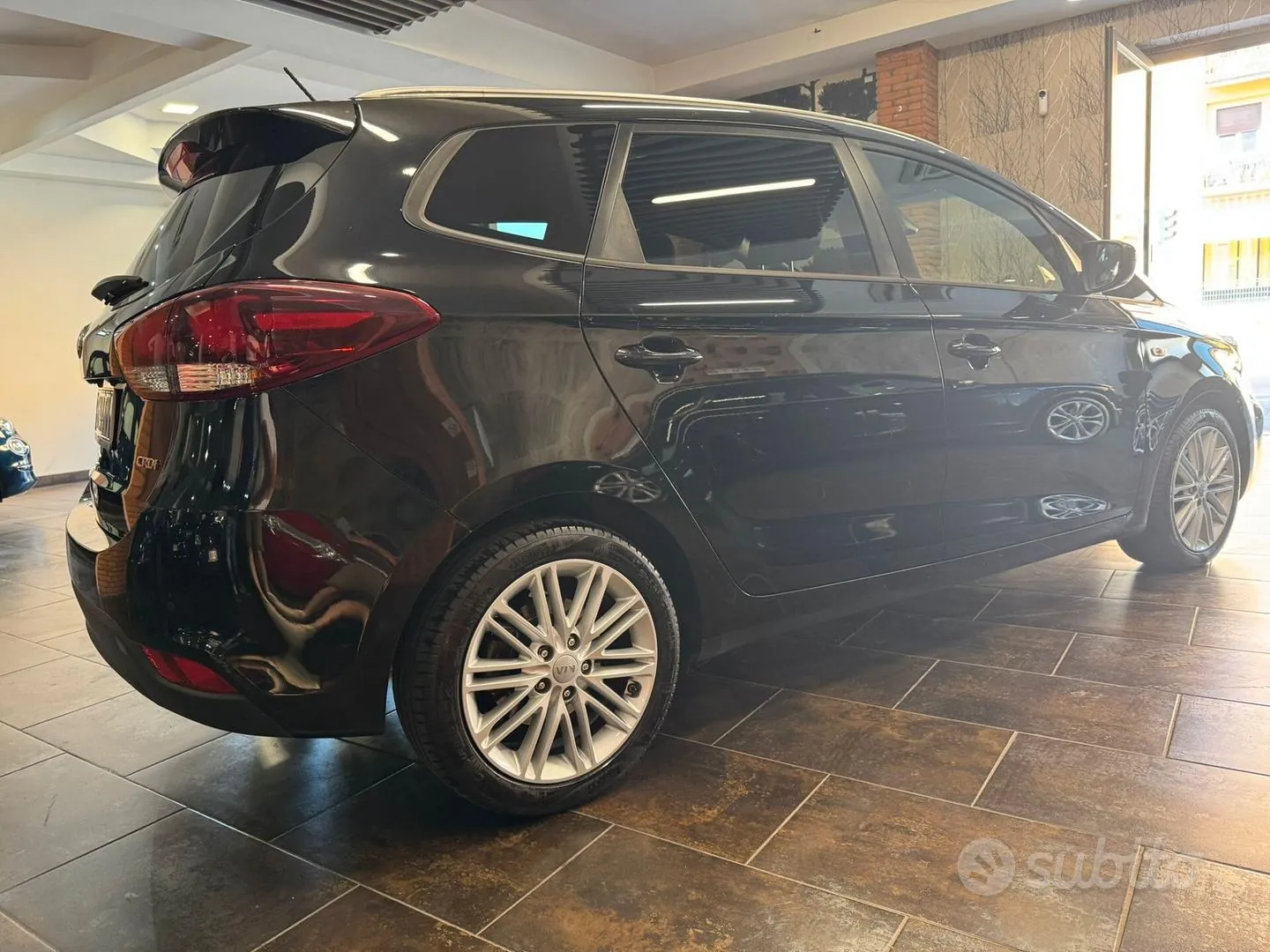 Kia Carens 2018 photo 4