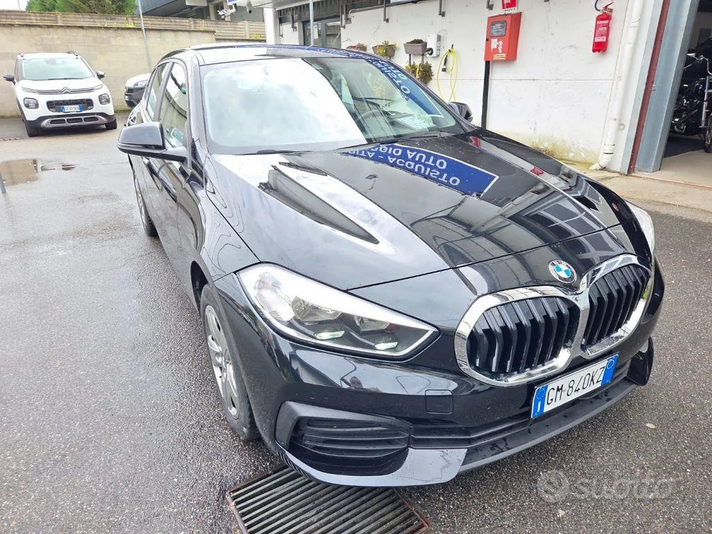BMW 1 Series 2022 photo 3