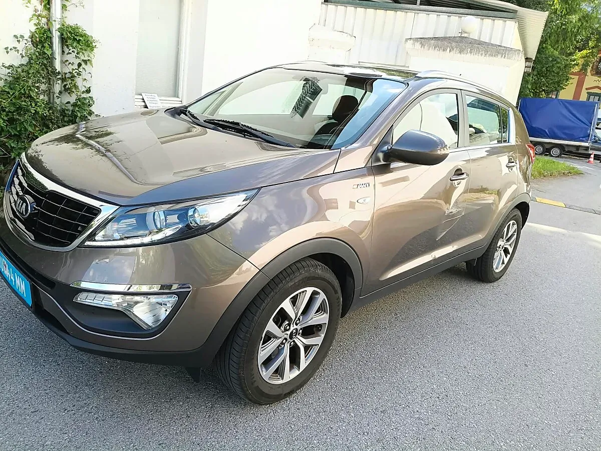 Kia Sportage 2014 photo 2