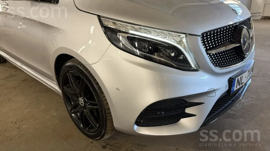 Mercedes-Benz V-Class