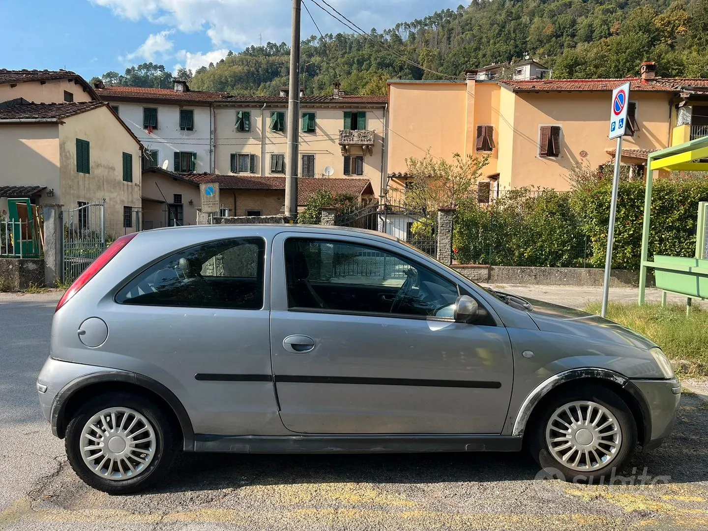 Opel Corsa 2005 photo 2