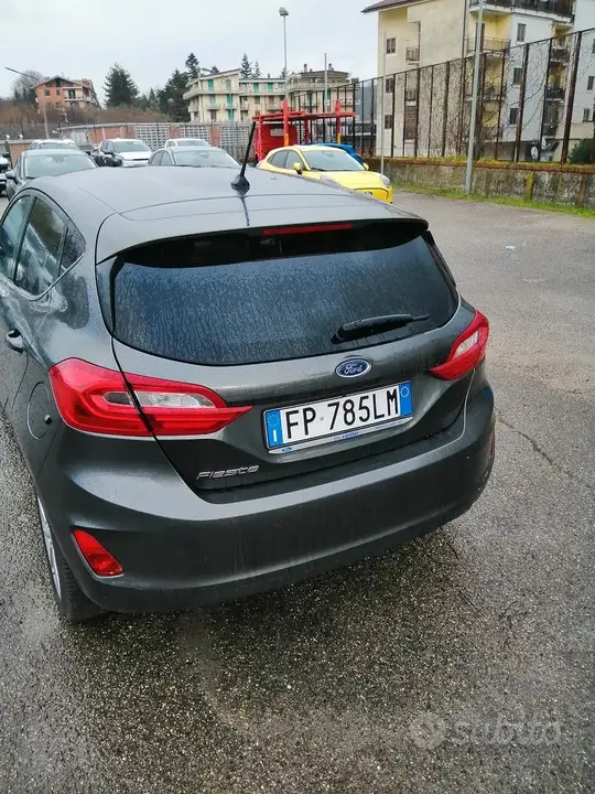 Ford Fiesta 2018 photo 2