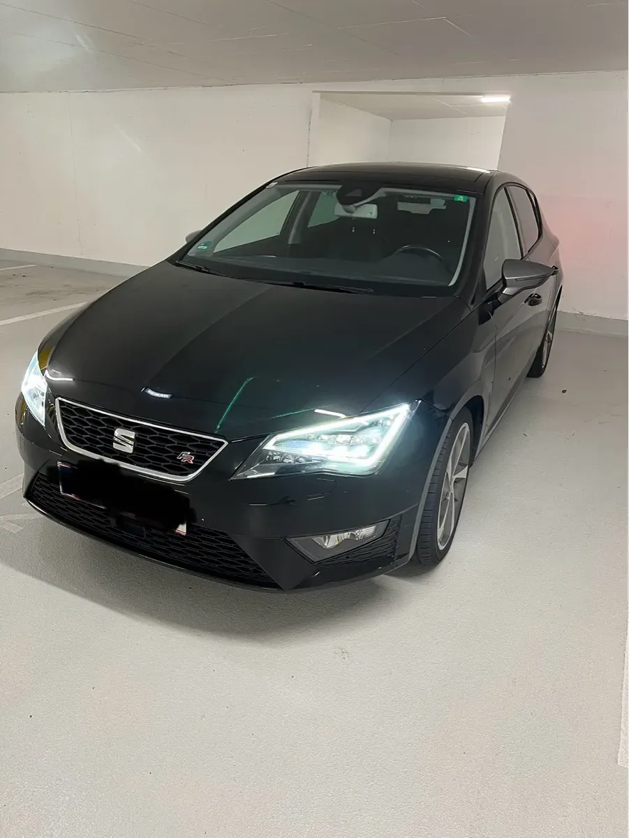 Seat Leon 2015 photo 3