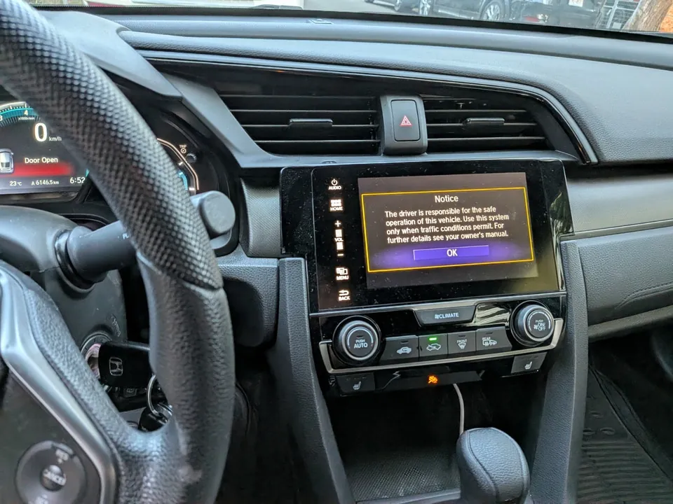 Honda Civic 2018 photo 3