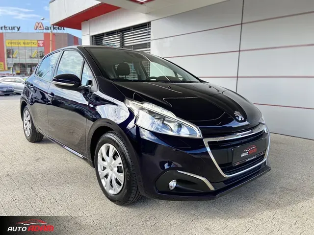Peugeot 208 2018 photo 2