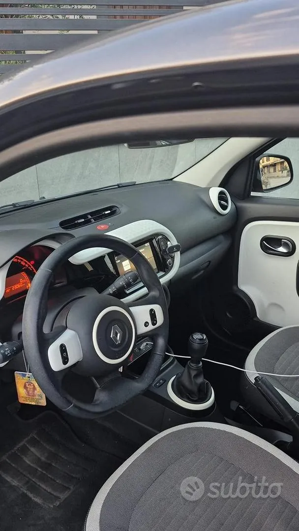 Renault Twingo 2023 photo 5
