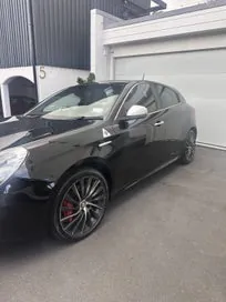 Alfa Romeo Giulietta 2011 photo 4