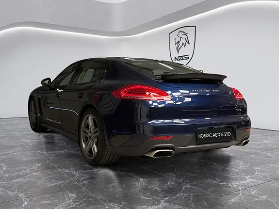 Porsche Panamera 2016 photo 4