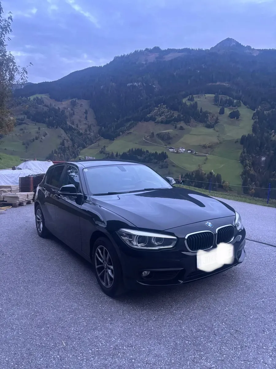 BMW 1 Series 2016 photo 2