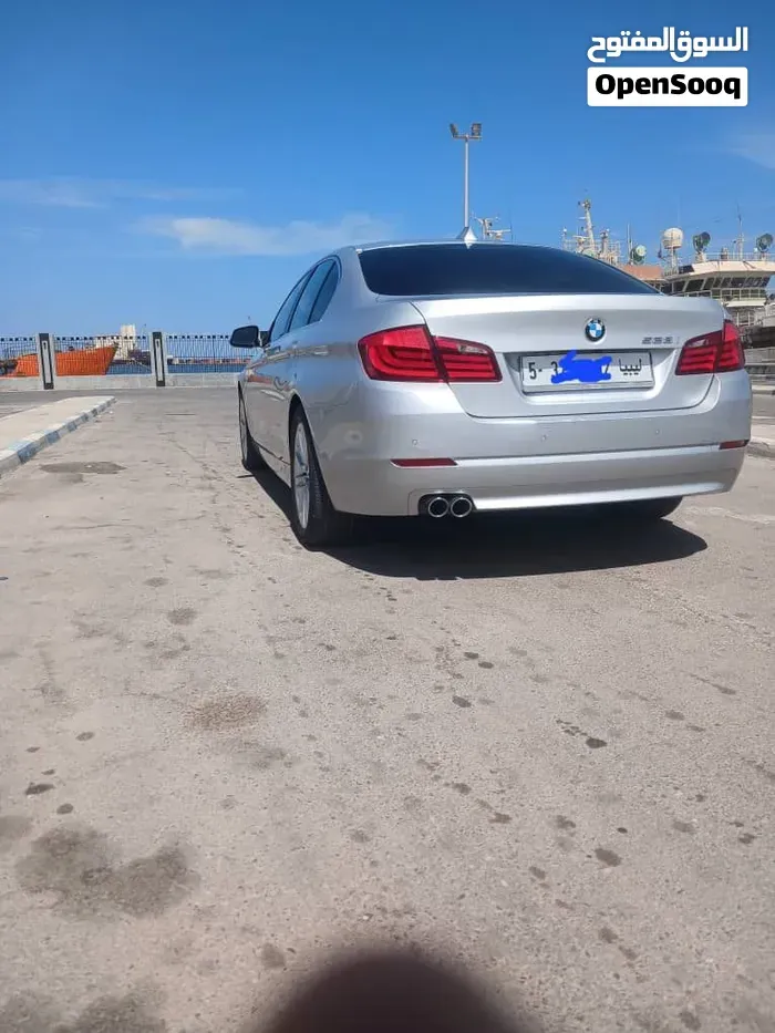BMW F10 2012 photo 4