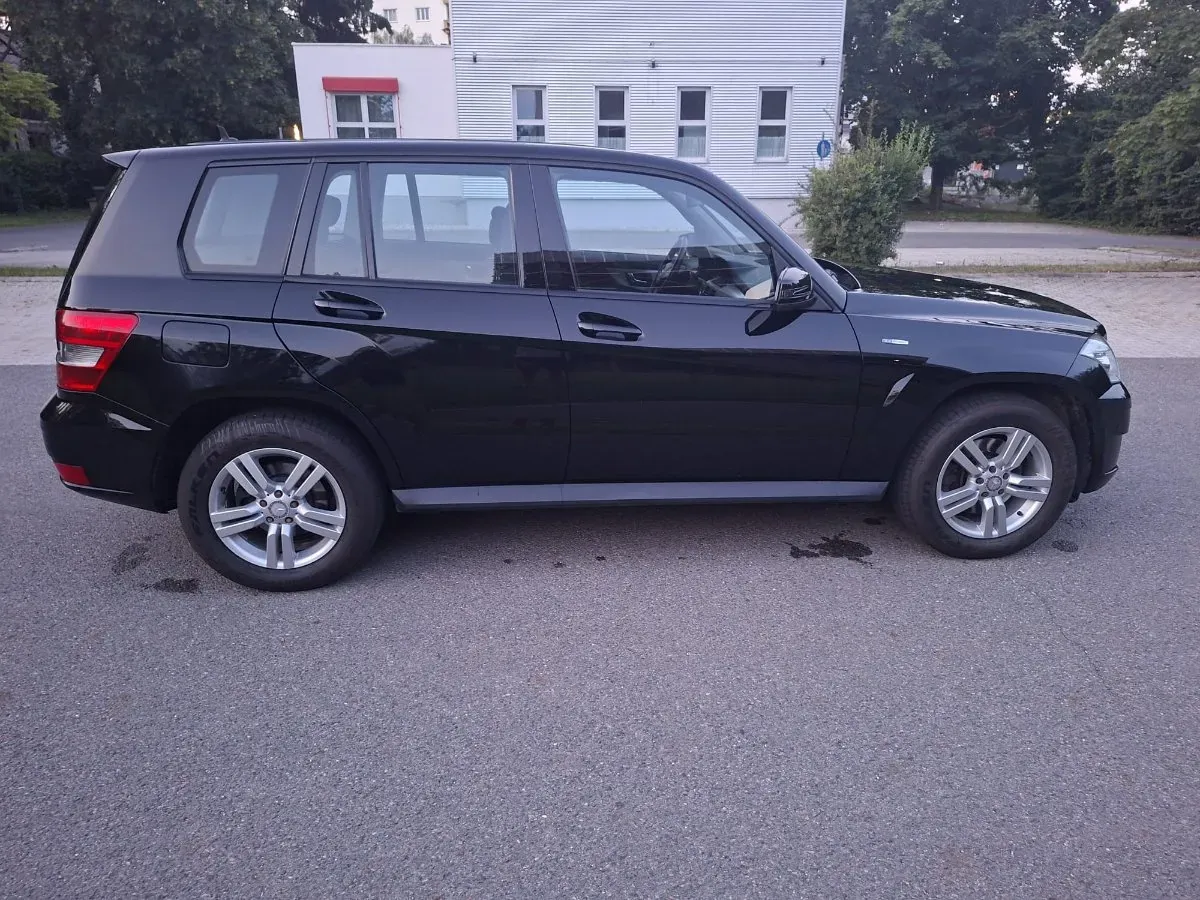Mercedes-Benz Glk Class 2009 photo 3