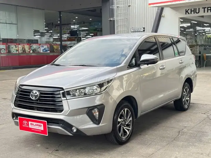 Toyota Innova 2020 photo 2