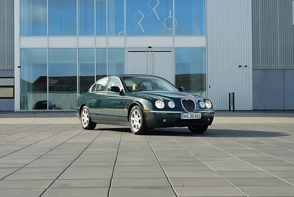 Jaguar S-Type