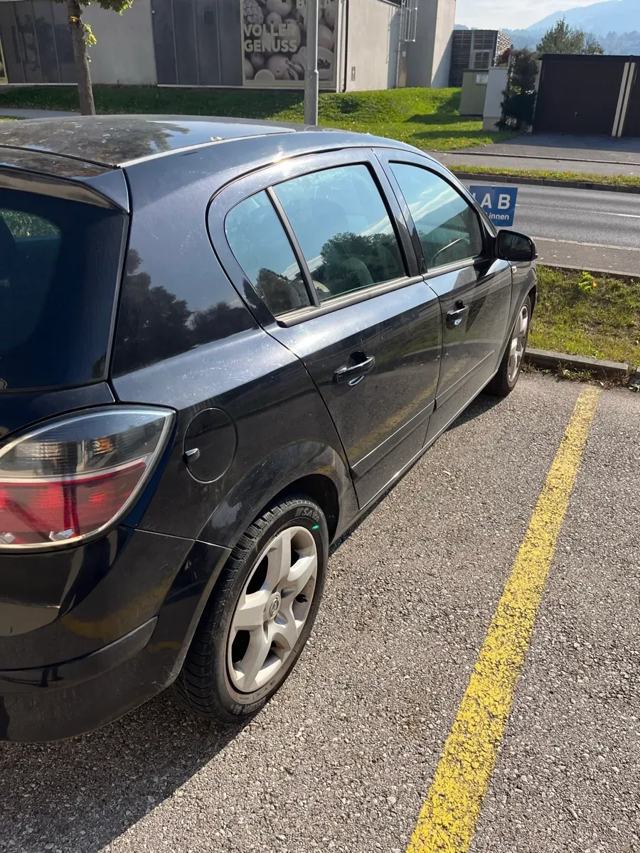 Opel Astra 2007 photo 2