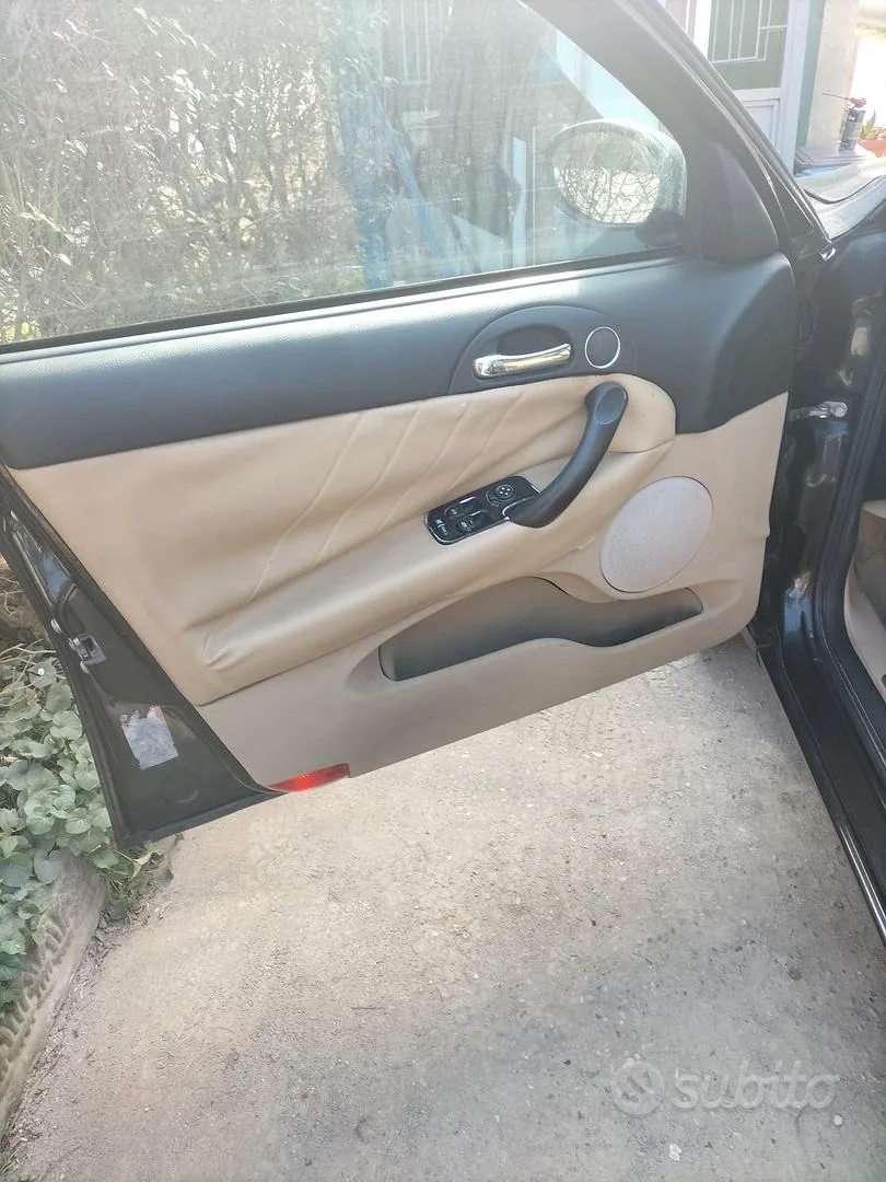 Alfa Romeo 147 2007 photo 4
