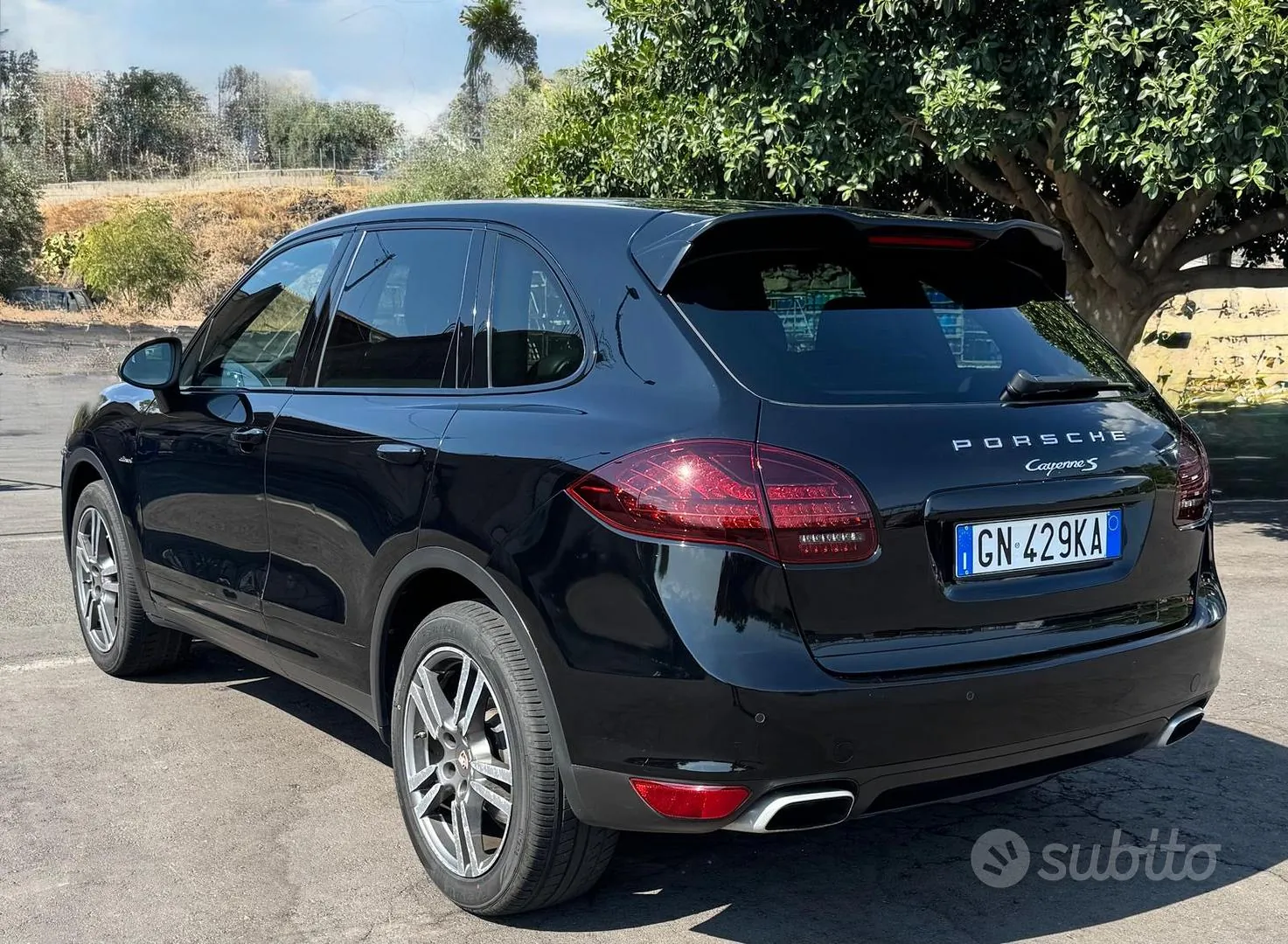 Porsche Cayenne 2023 photo 3