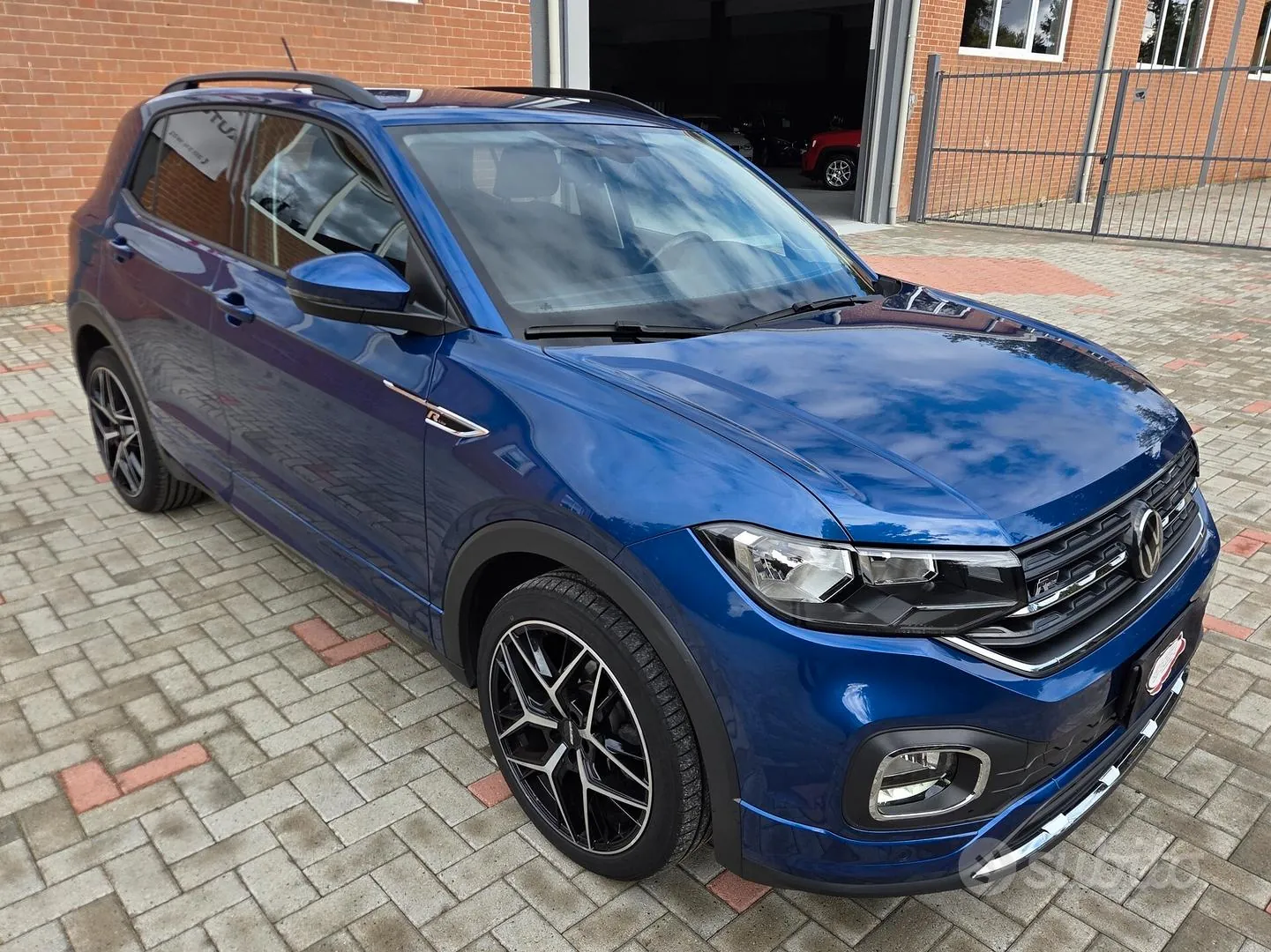 Volkswagen T-Cross 2022 photo 2