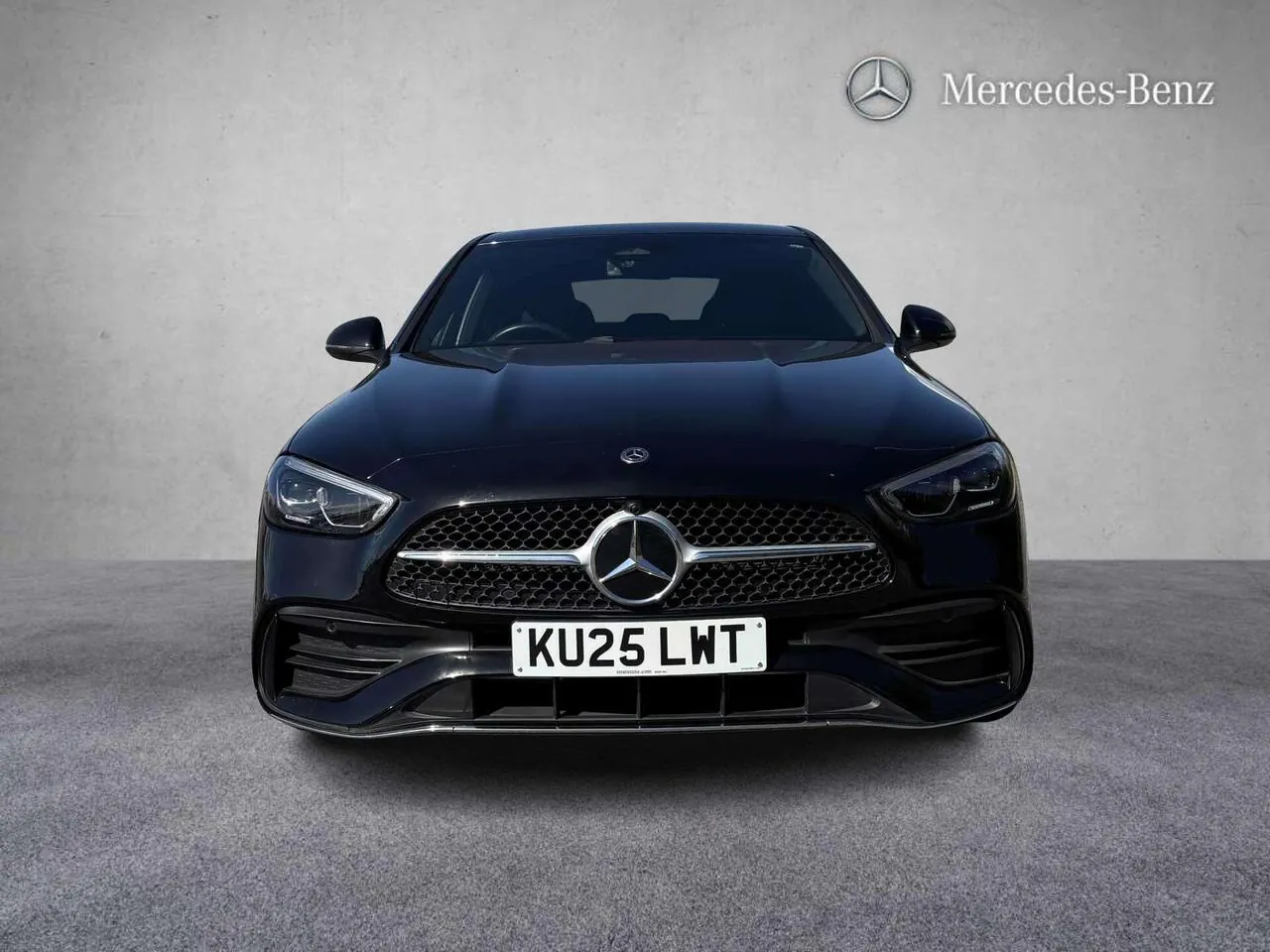 Mercedes-Benz C-Class 2025 photo 5