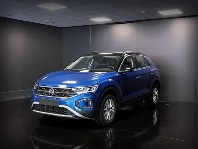 Volkswagen T-Roc 2022 photo 2