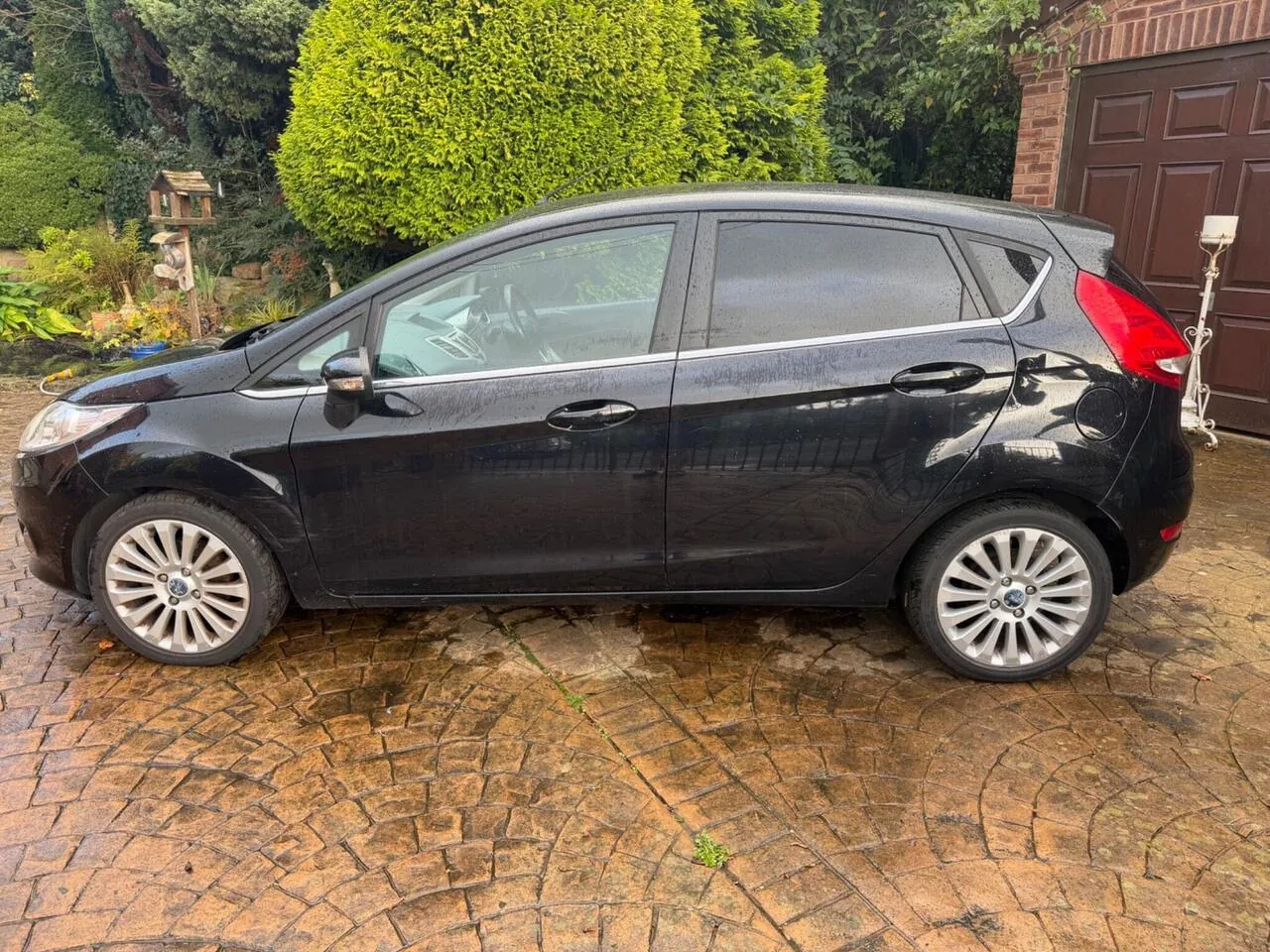 Ford Fiesta 2010 photo 4