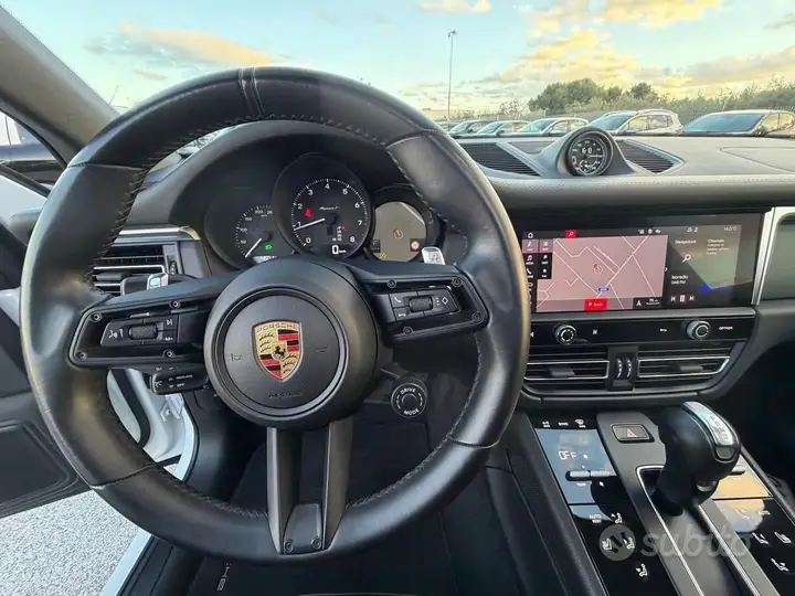 Porsche Macan 2022 photo 5