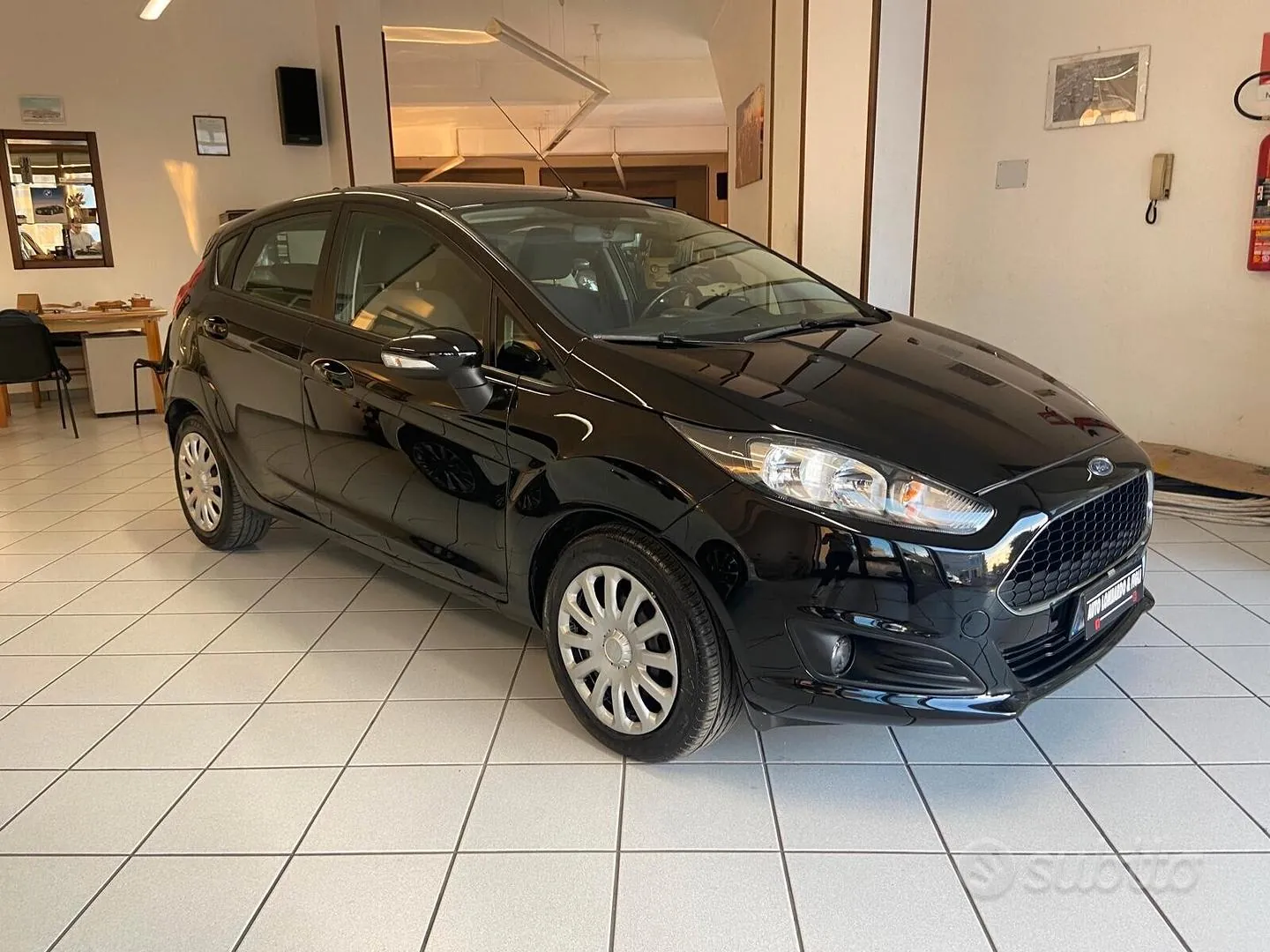 Ford Fiesta 2016 photo 2