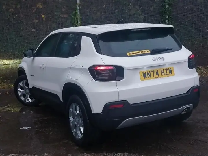 Jeep Avenger 2024 photo 2