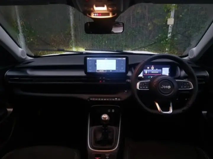 Jeep Avenger 2024 photo 3