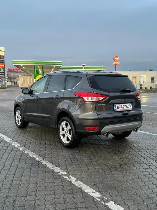 Ford Kuga 2016 photo 3