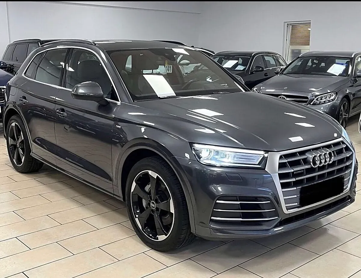 Audi Q5 2022 photo 3