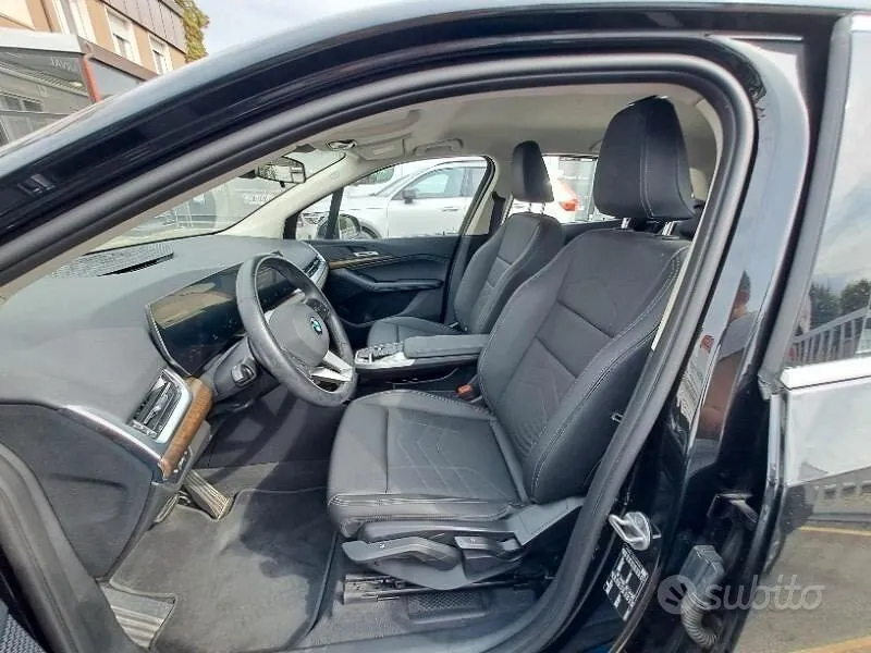 BMW 218D Active Tourer 2023 photo 3
