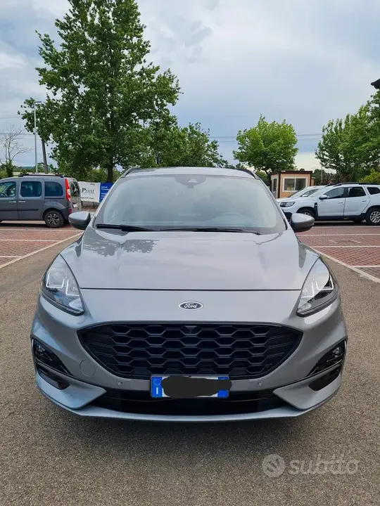 Ford Kuga 2021 photo 2