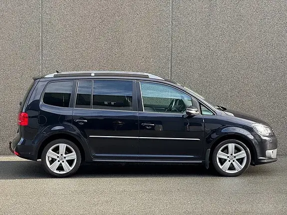 Volkswagen Touran 2015 photo 4