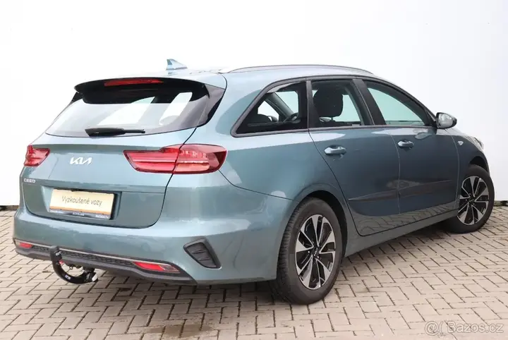Kia Ceed Sw 2025 photo 2