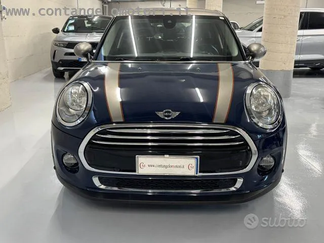 Mini Cooper D 2016 photo 2