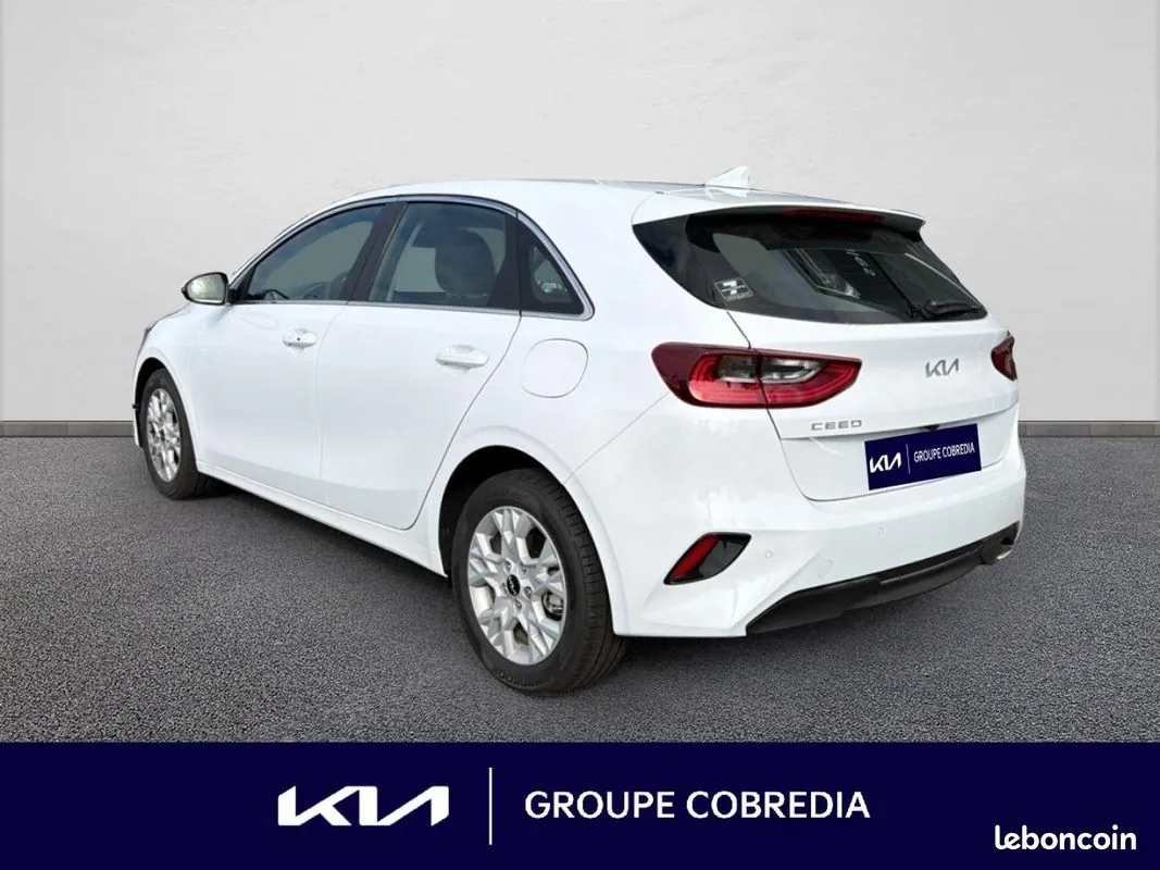Kia Ceed 2026 photo 3