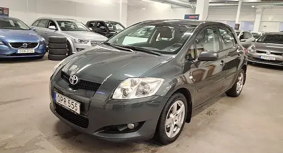 Toyota Auris 2008 photo 3