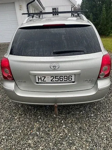 Toyota Avensis 2006 photo 5