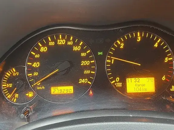 Toyota Avensis 2006 photo 2