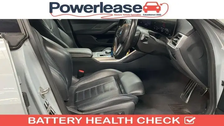 BMW I4 2022 photo 3