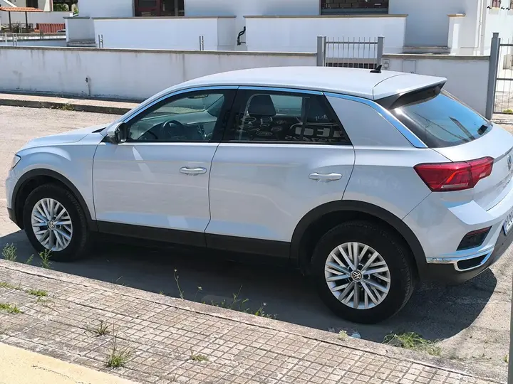 Volkswagen T-Roc 2019 photo 4