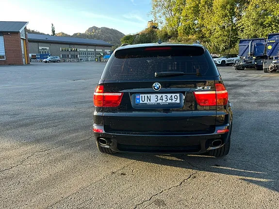 BMW X5 2010 photo 4