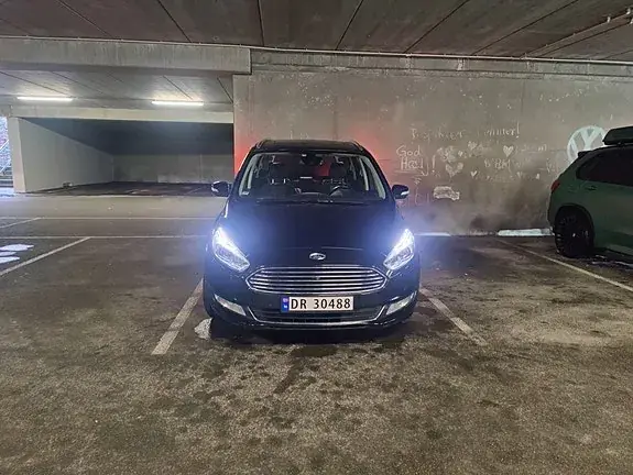 Ford Galaxy 2017 photo 5