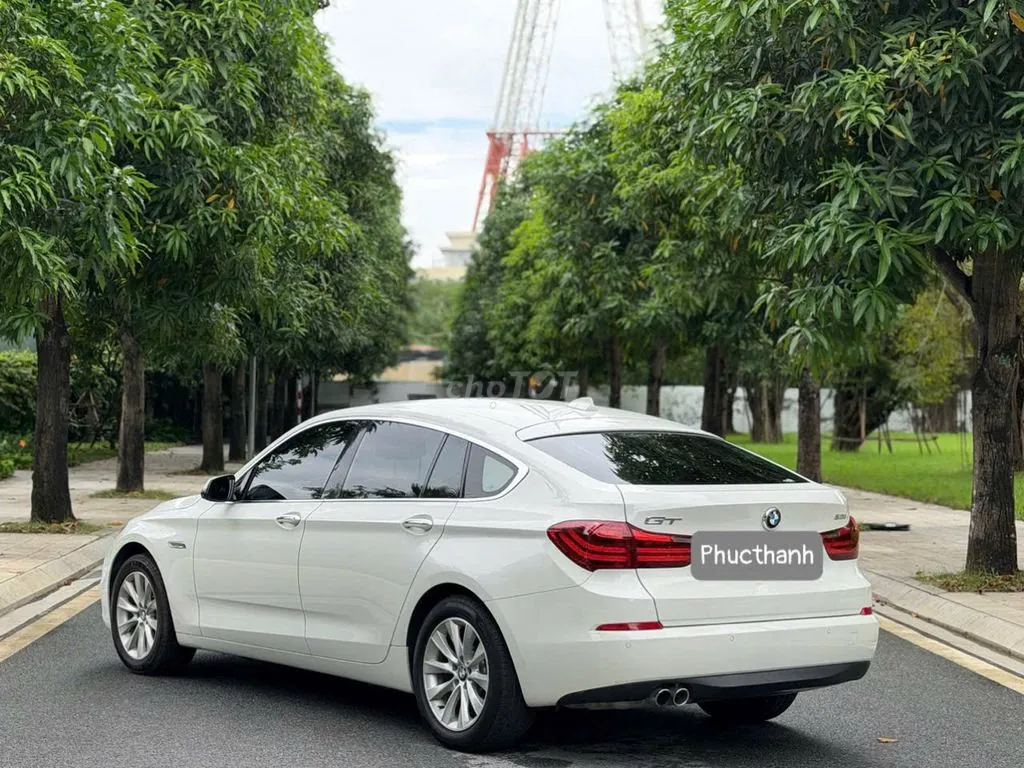 Audi Q7 2012 photo 4